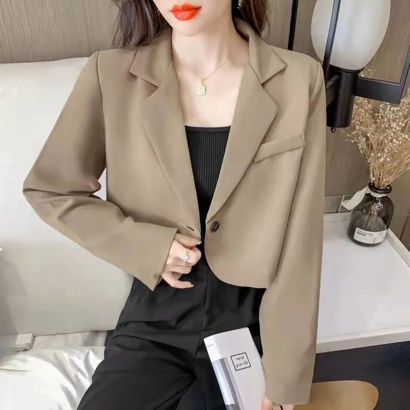 Kadın Kısa  Blazer Ceket - Tek Düğmeli Şık Ofis Stili